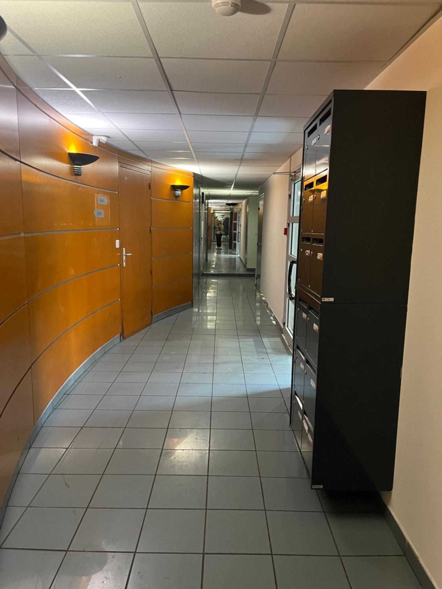 Centre Et Parking Apartment