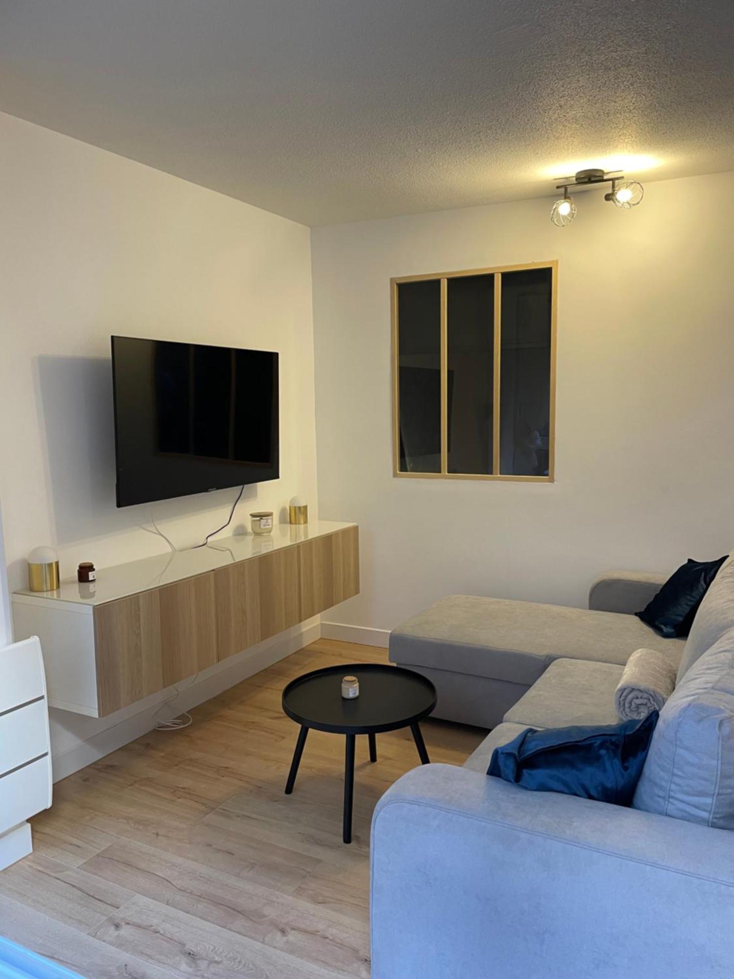 Apartment Centre Et Parking *